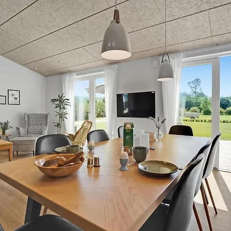 Cozy In Sydals With Kitchen Casa vacanze Nedre Lysabild